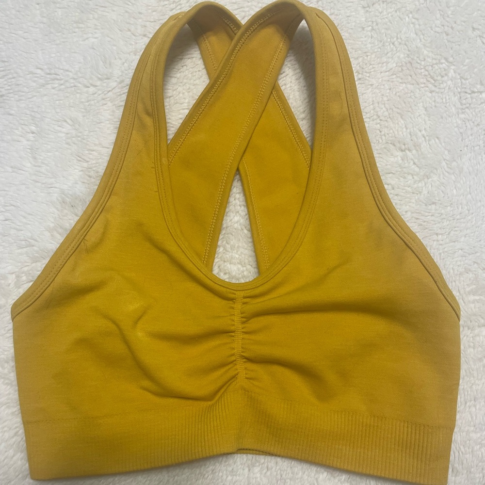Alphalete amplify sports bra yellow